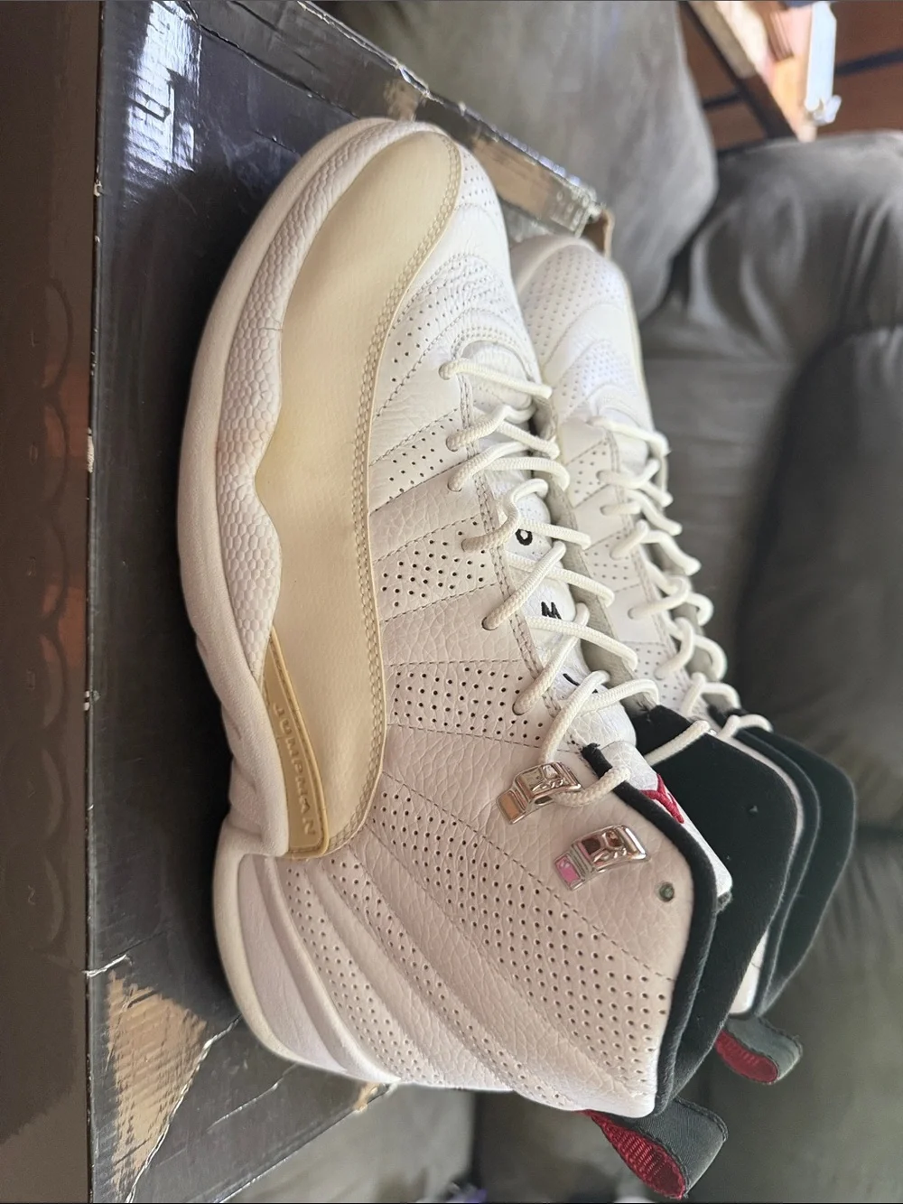 Retro Jordan 12 Rising Sun
